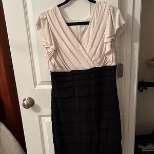 Elegant Two-Tone Women's Dress
